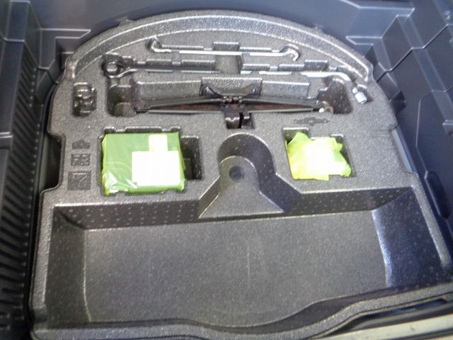 TOYOTA HARRIER 2WD 2021