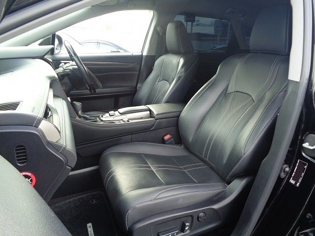 TOYOTA LEXUS RX200t 2017