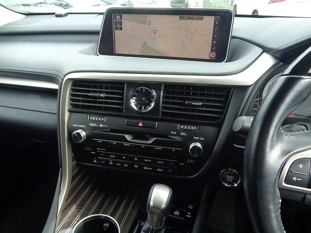 TOYOTA LEXUS RX200t 2017