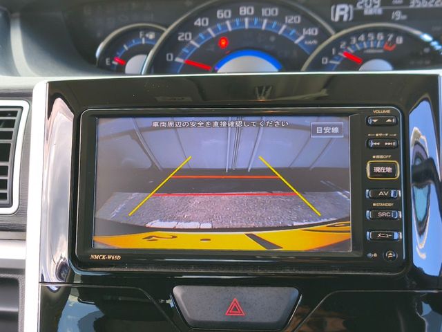 DAIHATSU TANTO CUSTOM 2015