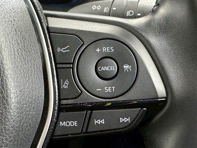 TOYOTA HARRIER 2WD 2024