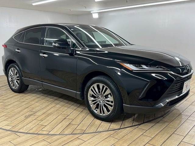 TOYOTA HARRIER 2WD 2024