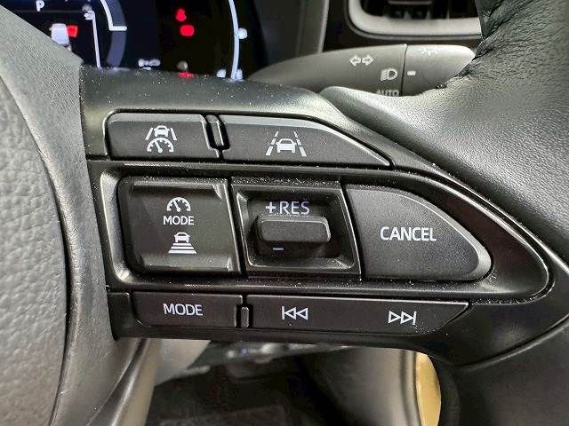 TOYOTA SIENTA HYBRID 2022