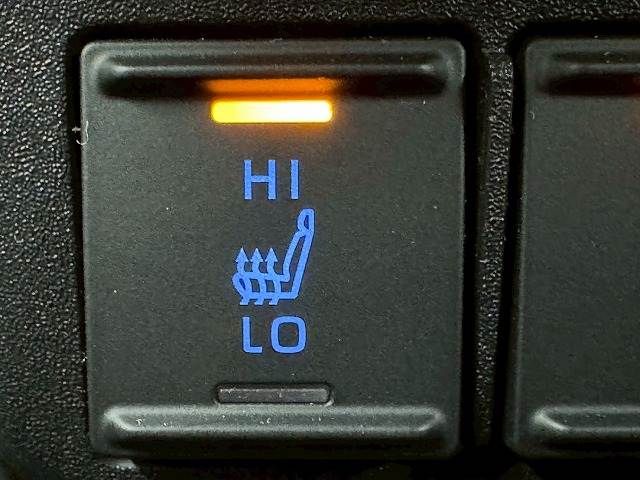 TOYOTA SIENTA HYBRID 2022