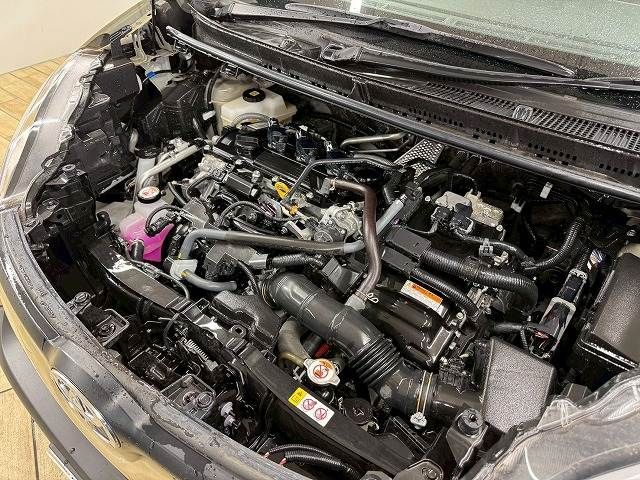 TOYOTA SIENTA HYBRID 2022