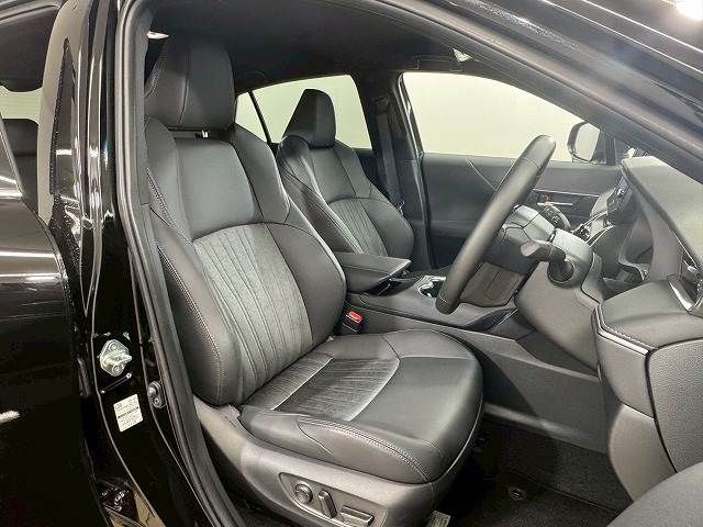 TOYOTA HARRIER 2WD 2024