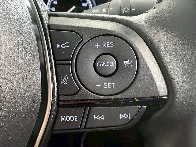 TOYOTA HARRIER 2WD 2024