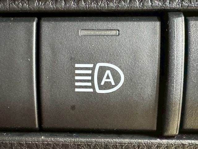 TOYOTA HARRIER 2WD 2024