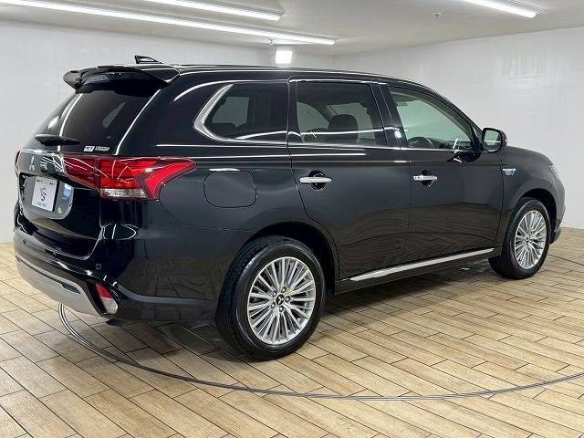 MITSUBISHI OUTLANDER PHEV 2018