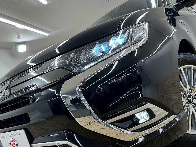 MITSUBISHI OUTLANDER PHEV 2018