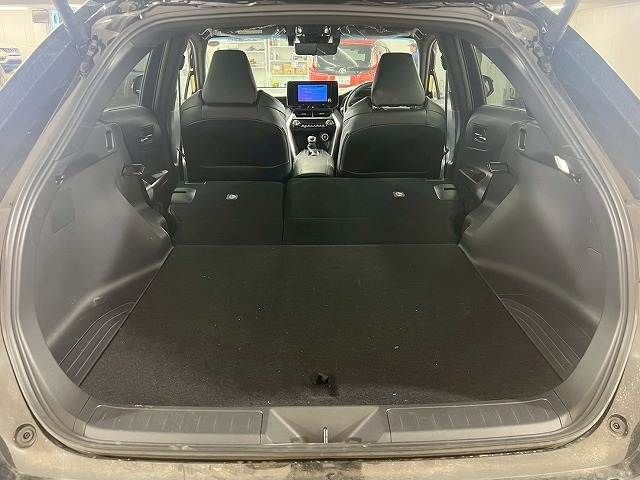 TOYOTA HARRIER 2WD 2024