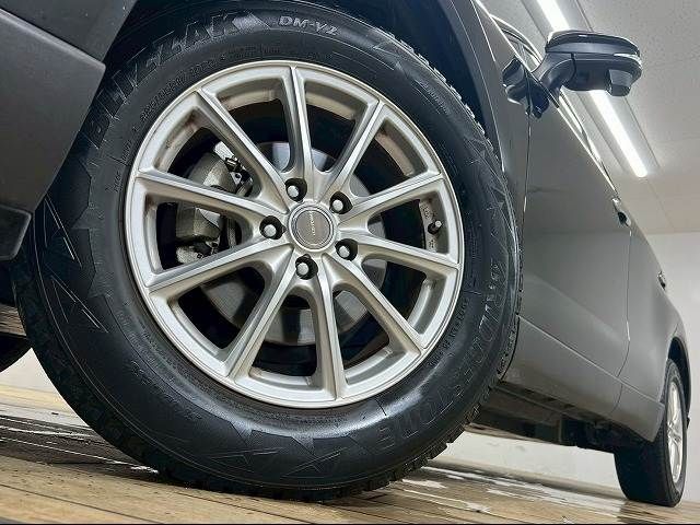 TOYOTA HARRIER 2WD 2024