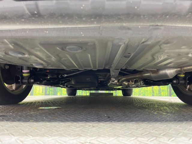 TOYOTA NOAH HYBRID 2023