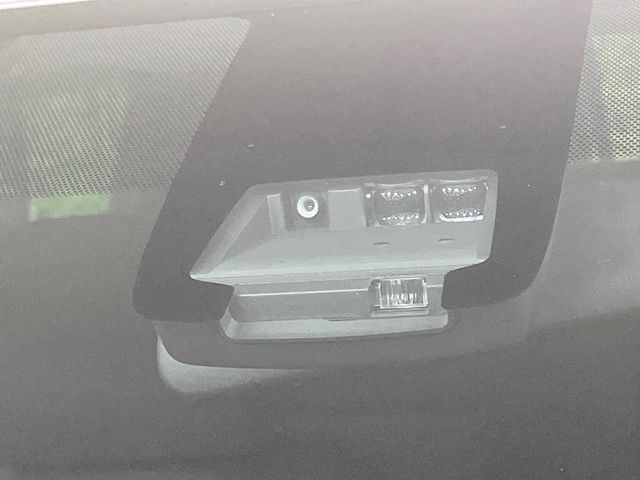 TOYOTA SIENTA HYBRID 2017