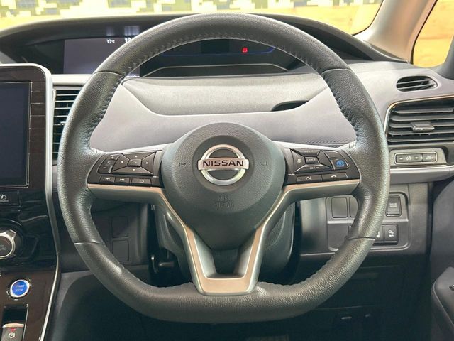 NISSAN SERENA  WG 2022