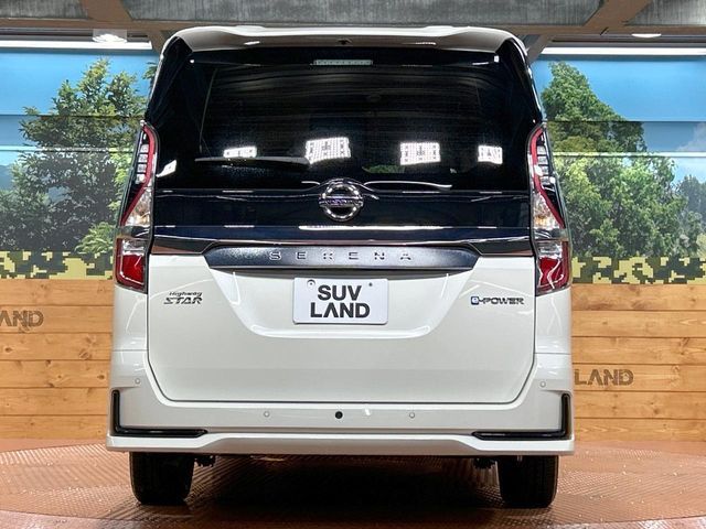 NISSAN SERENA  WG 2022