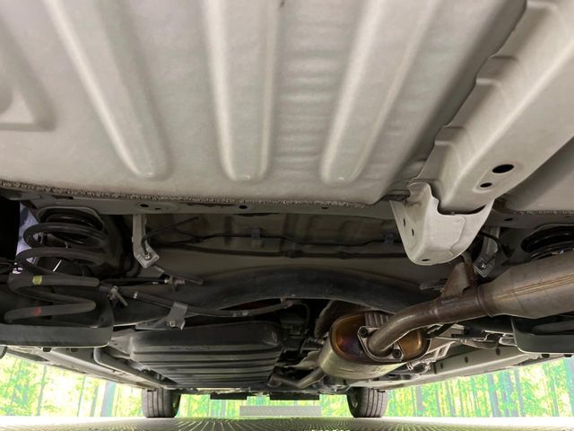 TOYOTA VOXY HYBRID 2018