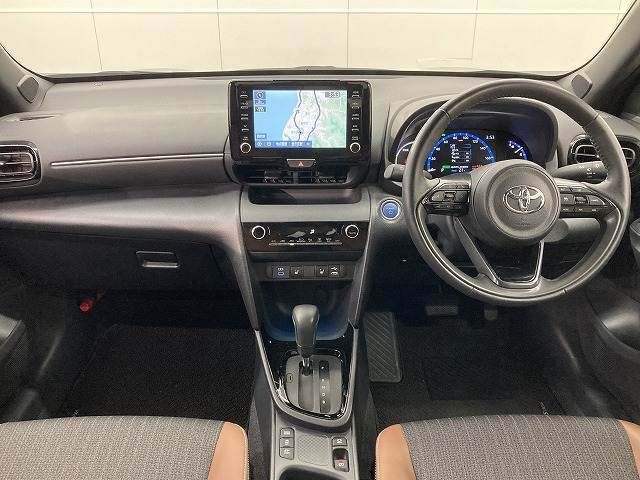 TOYOTA YARIS CROSS HYBRID 2023