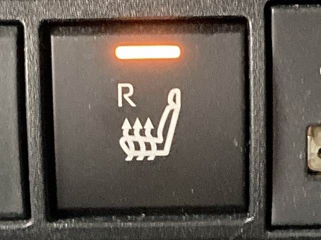 TOYOTA YARIS CROSS HYBRID 2023