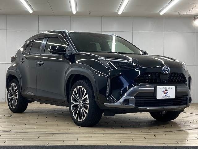 TOYOTA YARIS CROSS HYBRID 2023