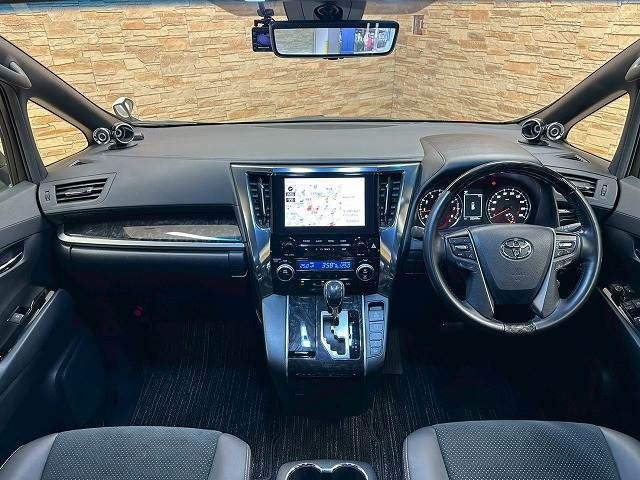 TOYOTA ALPHARD 2020