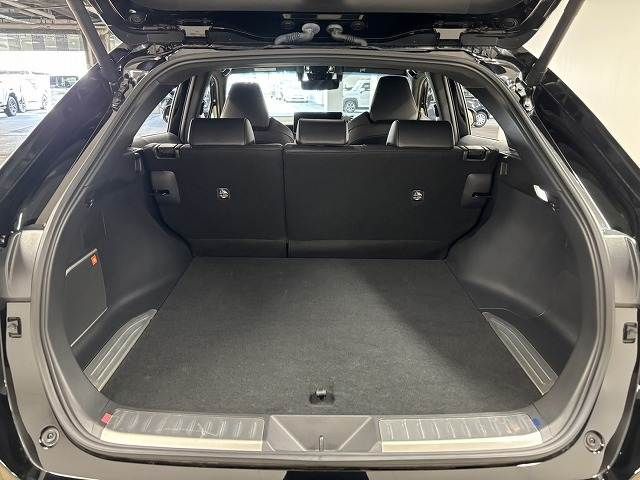 TOYOTA HARRIER HYBRID 2023