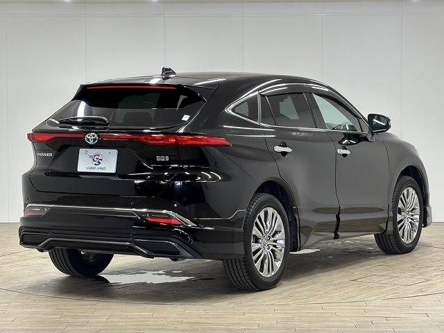 TOYOTA HARRIER HYBRID 2023