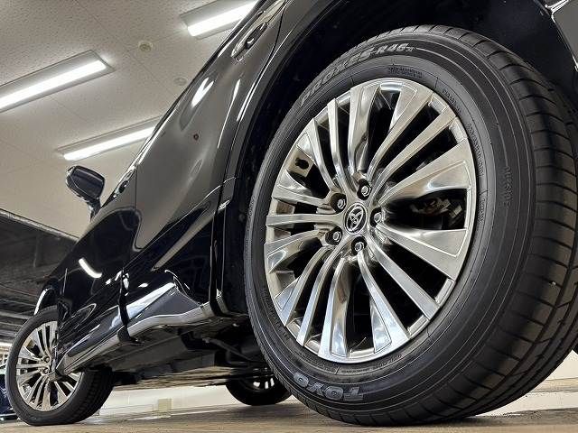 TOYOTA HARRIER HYBRID 2023