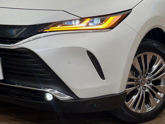 TOYOTA HARRIER HYBRID 2020