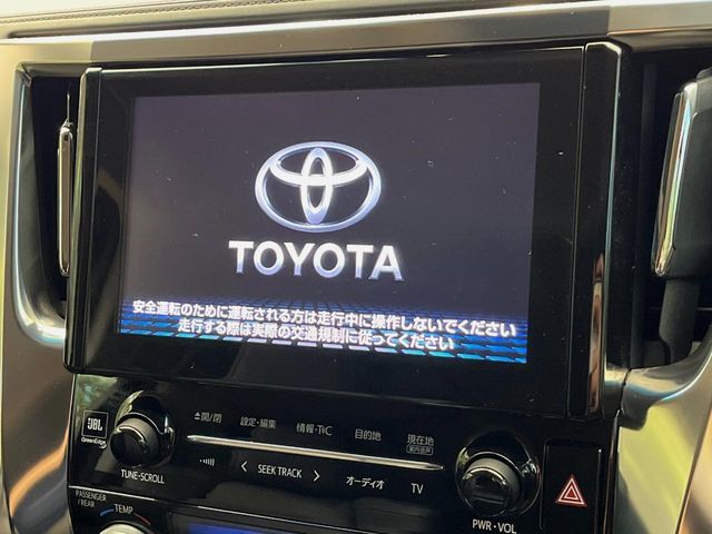 TOYOTA VELLFIRE 4WD 2018