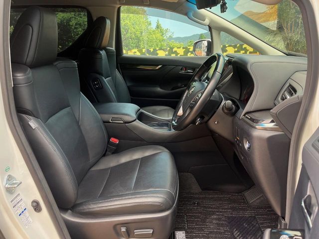 TOYOTA VELLFIRE 4WD 2018