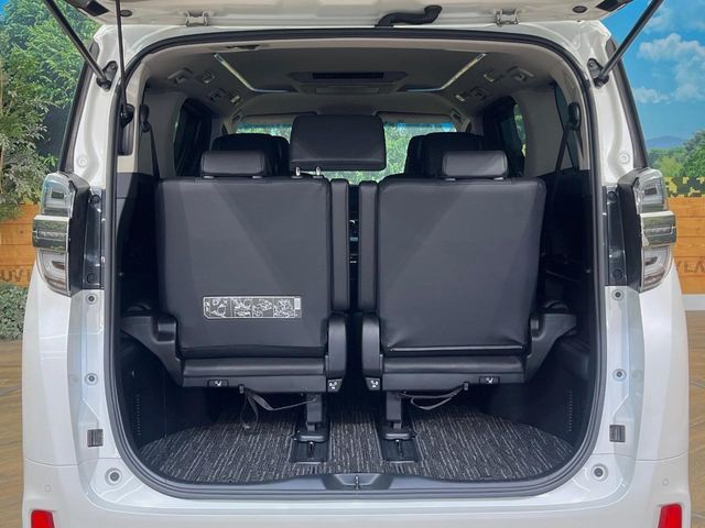 TOYOTA VELLFIRE 4WD 2018