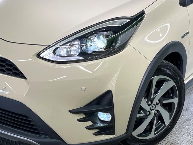 TOYOTA AQUA 2019