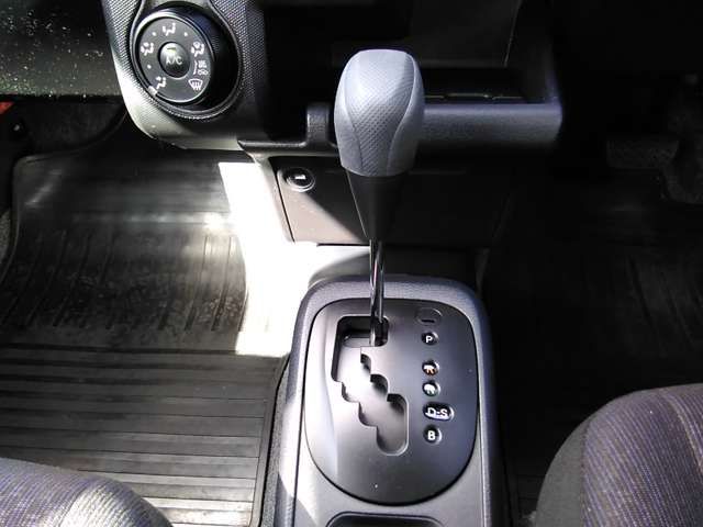 MAZDA FAMILIA van 2WD 2024