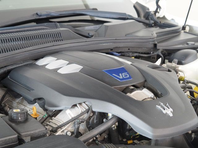 MASERATI MASERATI GHIBLI Sedan 2016