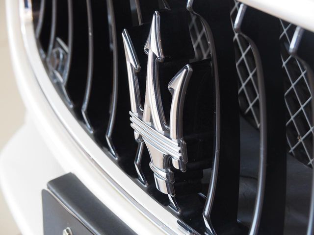 MASERATI MASERATI GHIBLI Sedan 2016