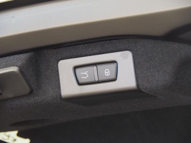 MASERATI MASERATI GHIBLI Sedan 2022