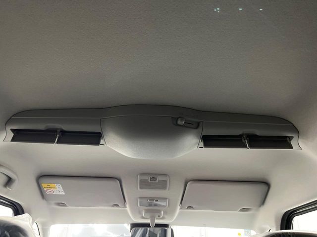 SUZUKI Spacia GEAR 2024