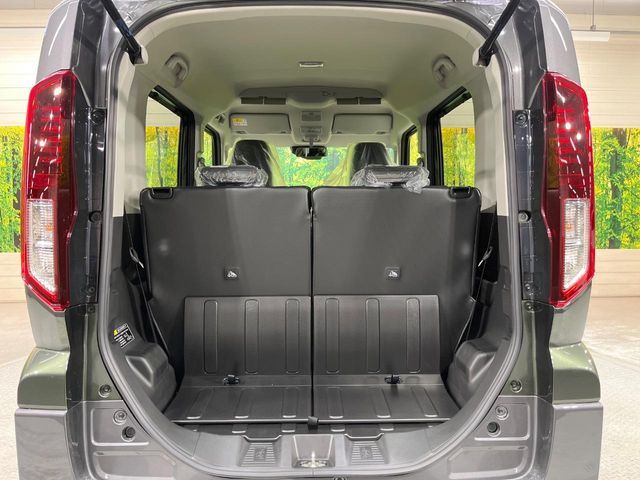 SUZUKI Spacia GEAR 2024