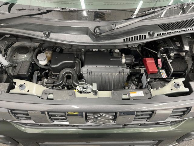 SUZUKI Spacia GEAR 2024