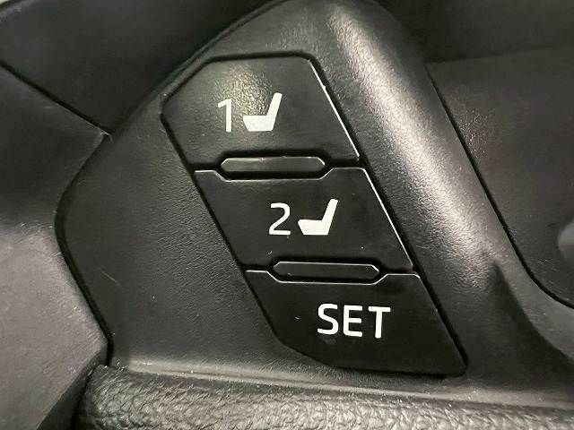 TOYOTA RAV4 4WD 2021