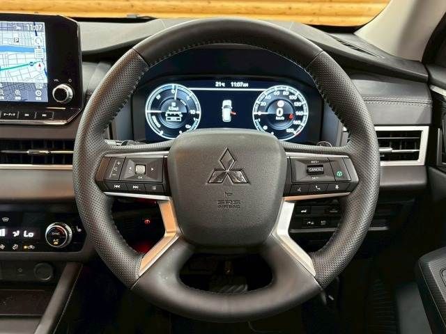 MITSUBISHI OUTLANDER PHEV 2021