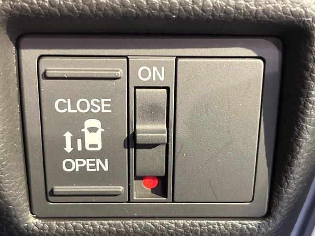 HONDA N BOX CUSTOM 2021