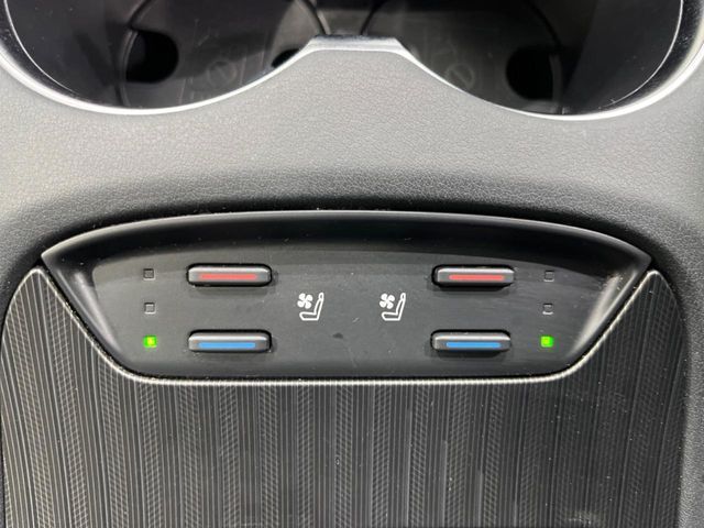 TOYOTA HARRIER 4WD 2021