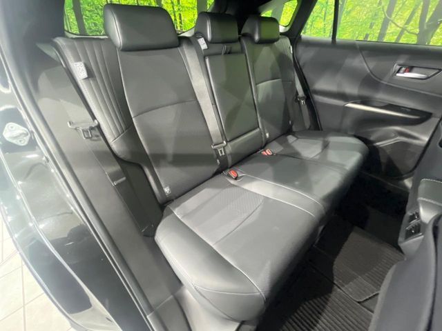 TOYOTA HARRIER 4WD 2021