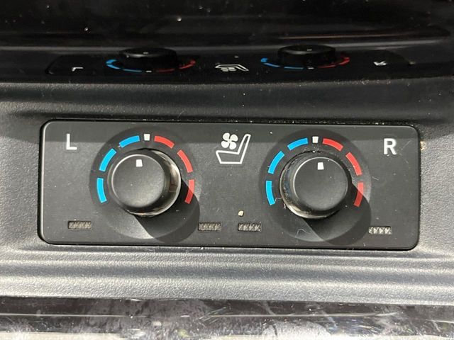 TOYOTA ALPHARD 4WD 2022