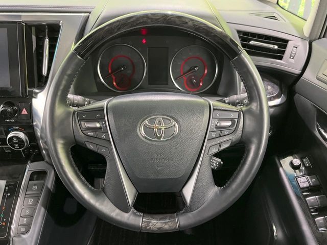 TOYOTA ALPHARD 4WD 2022