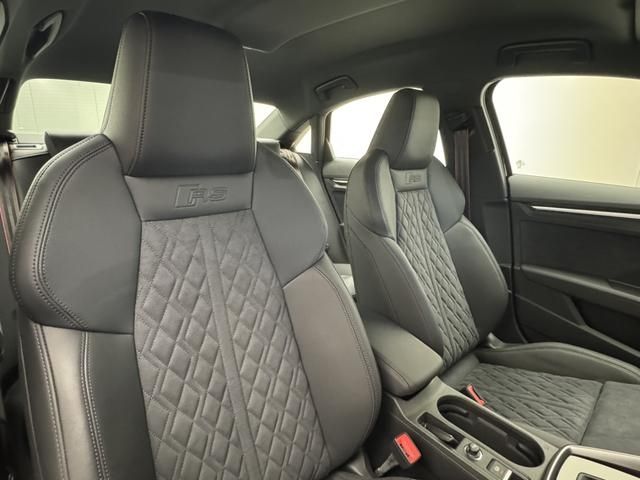 AUDI AUDI RS3 Sedan 2024