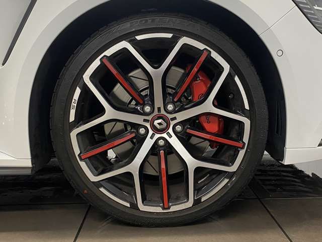 RENAULT RENAULT MEGANE hatchback 2024