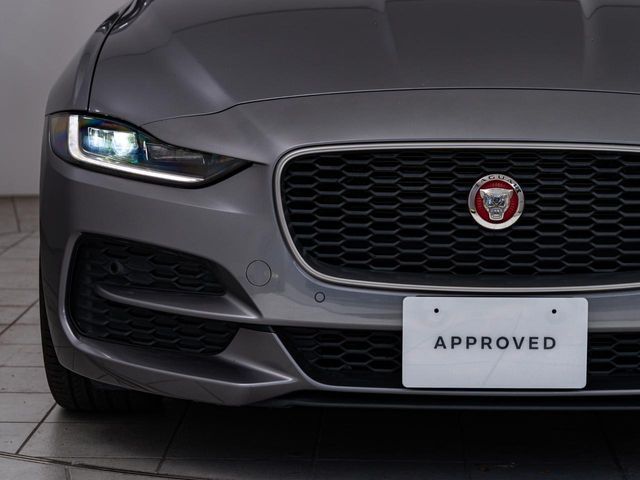 JAGUAR JAGUAR XEseries 2019